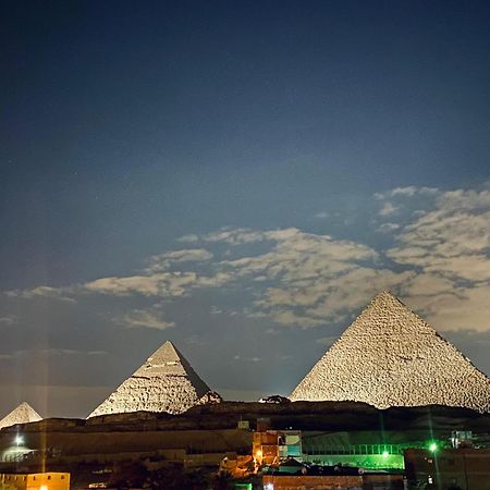 Isis Pyramids View Inn Kafret el-Gabal Kültér fotó