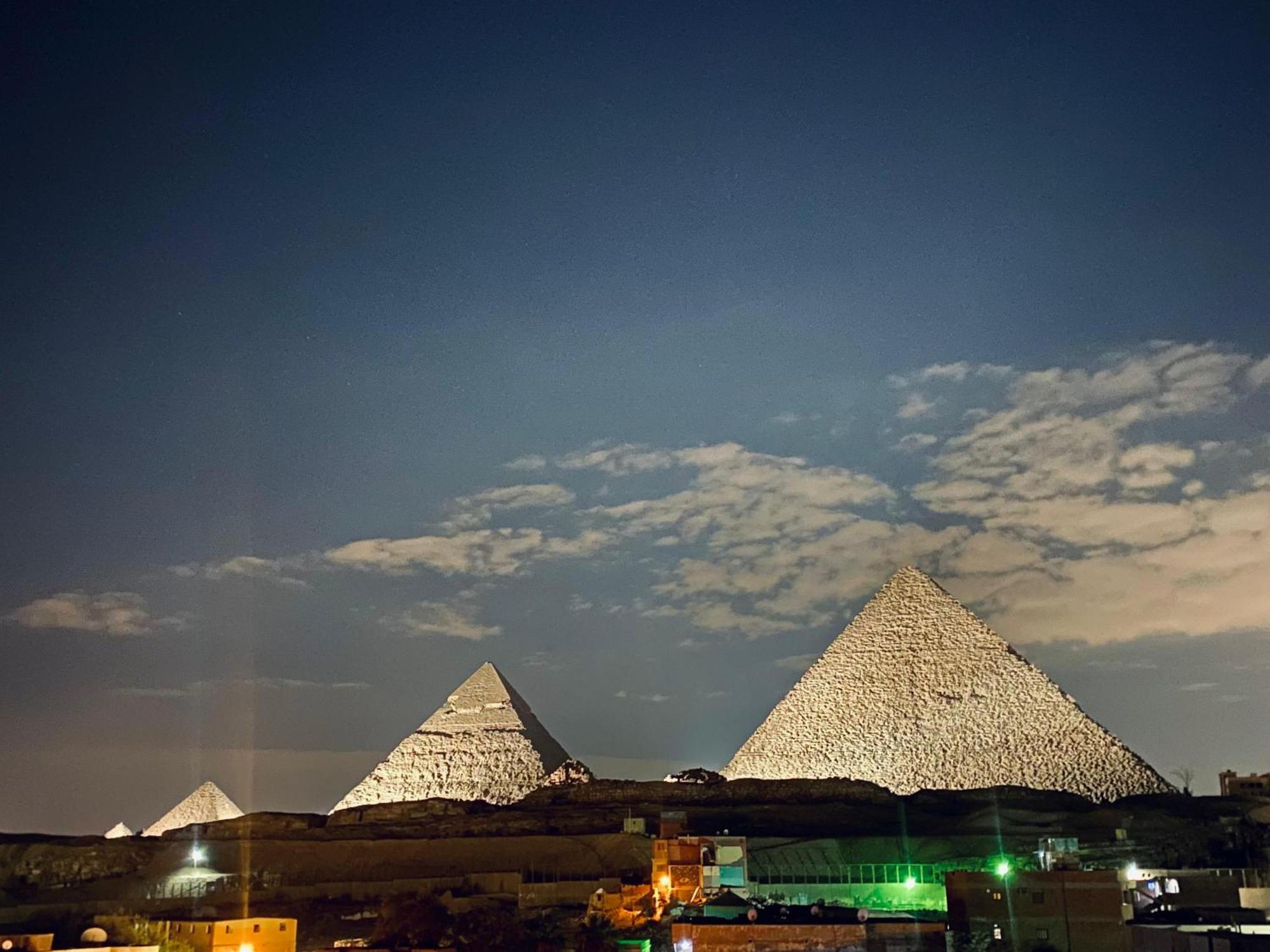Isis Pyramids View Inn Kafret el-Gabal Kültér fotó